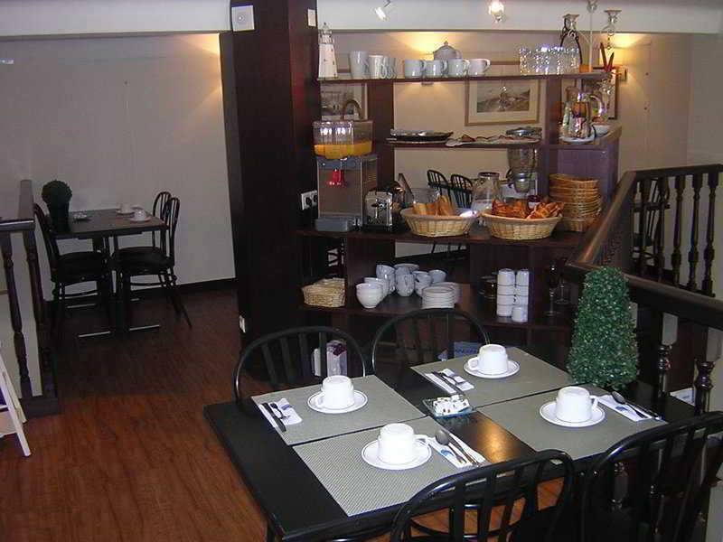 โรงแรมคอมฟอร์ต แอสโตเรีย โลเรียงต์ โลริอ็อง ร้านอาหาร รูปภาพ